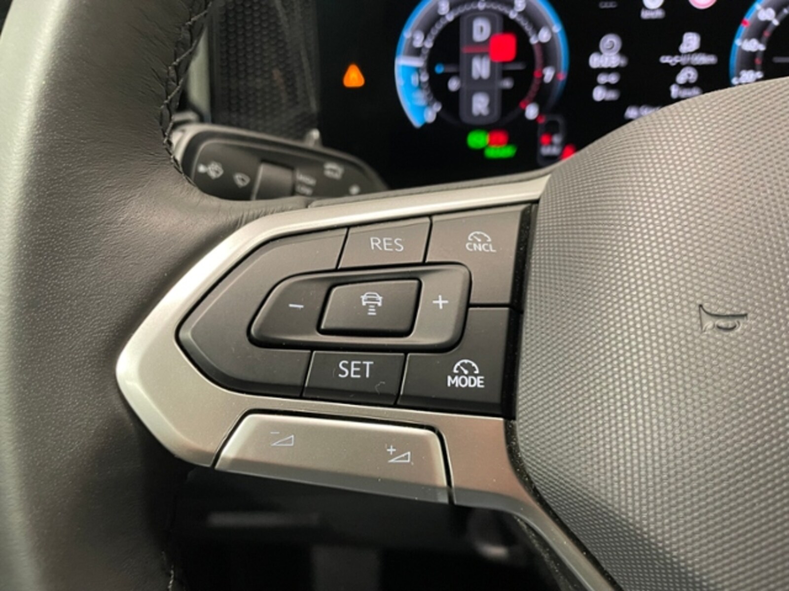 Volkswagen Tiguan – Bild 16