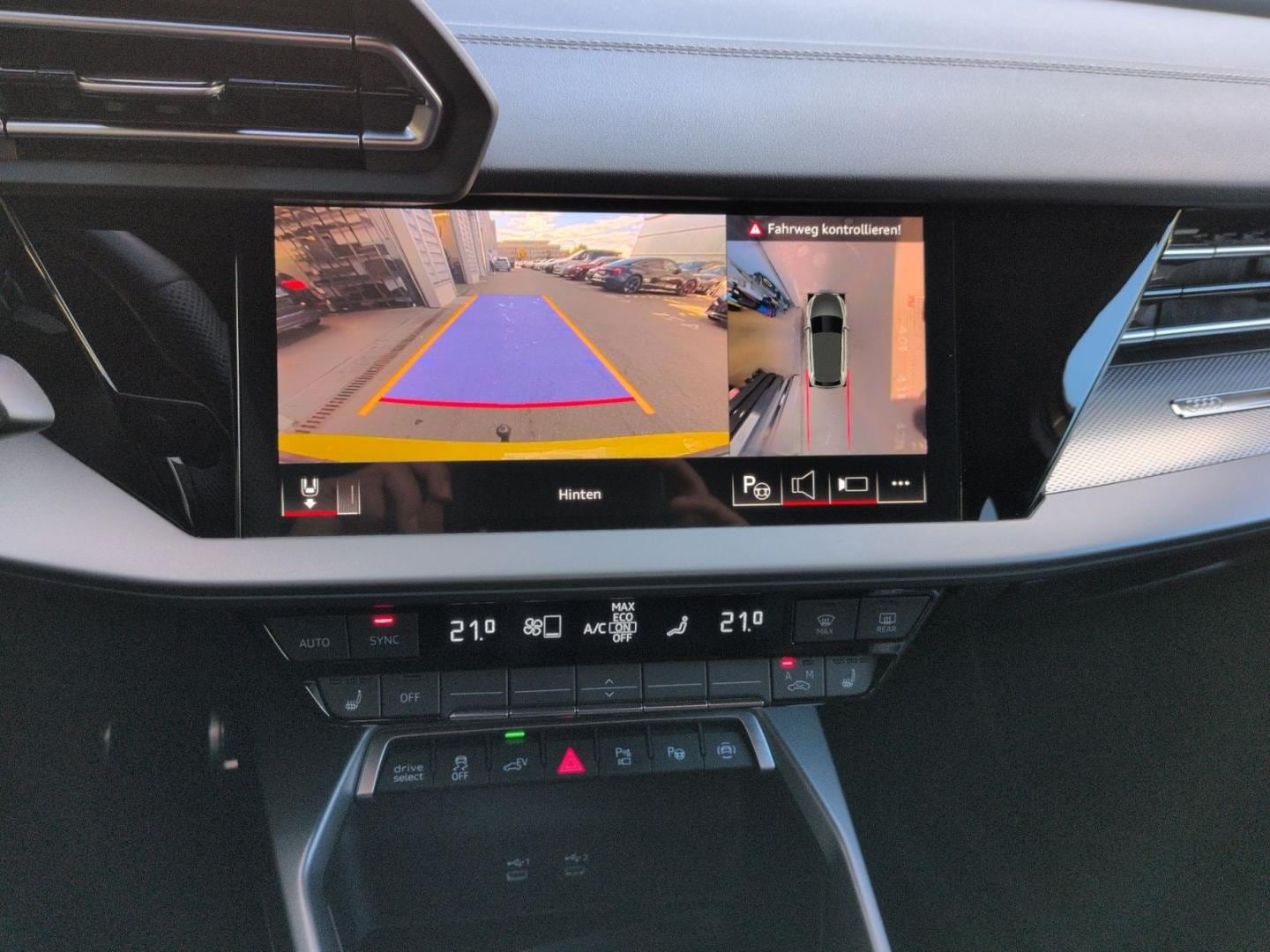 Bild über Audi A3 Sportback TFSI e TFSI e 150 kW S tronic - für weitere Informationen kontaktieren Sie den Audi Partner