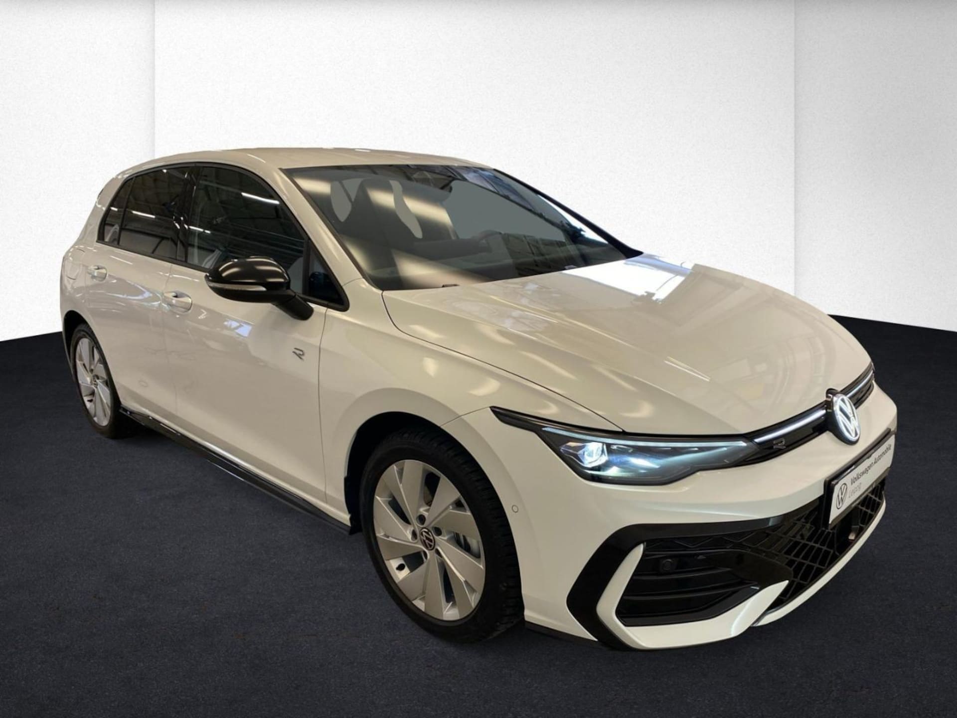 Volkswagen Golf R-Line