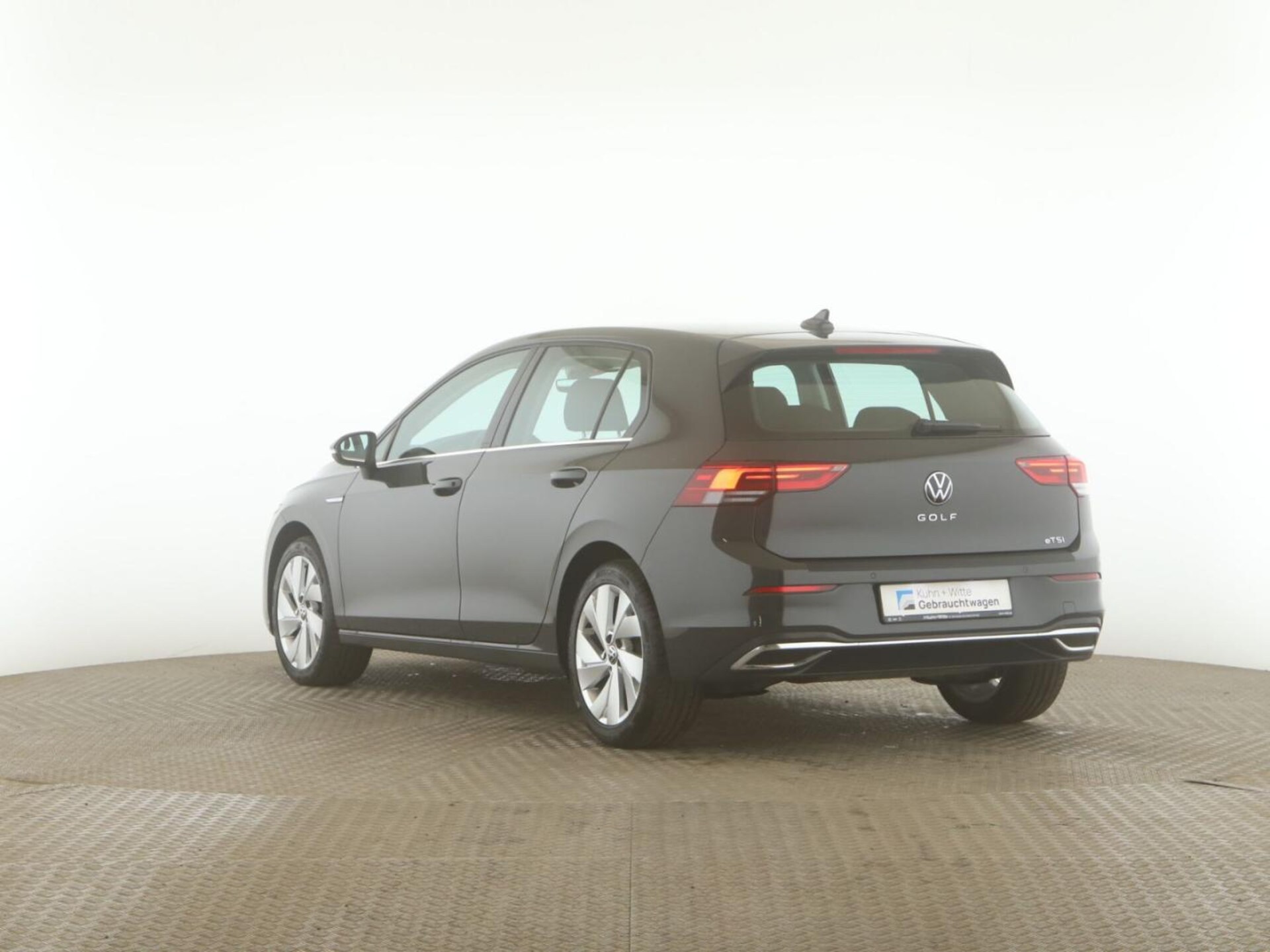 Volkswagen Golf Style