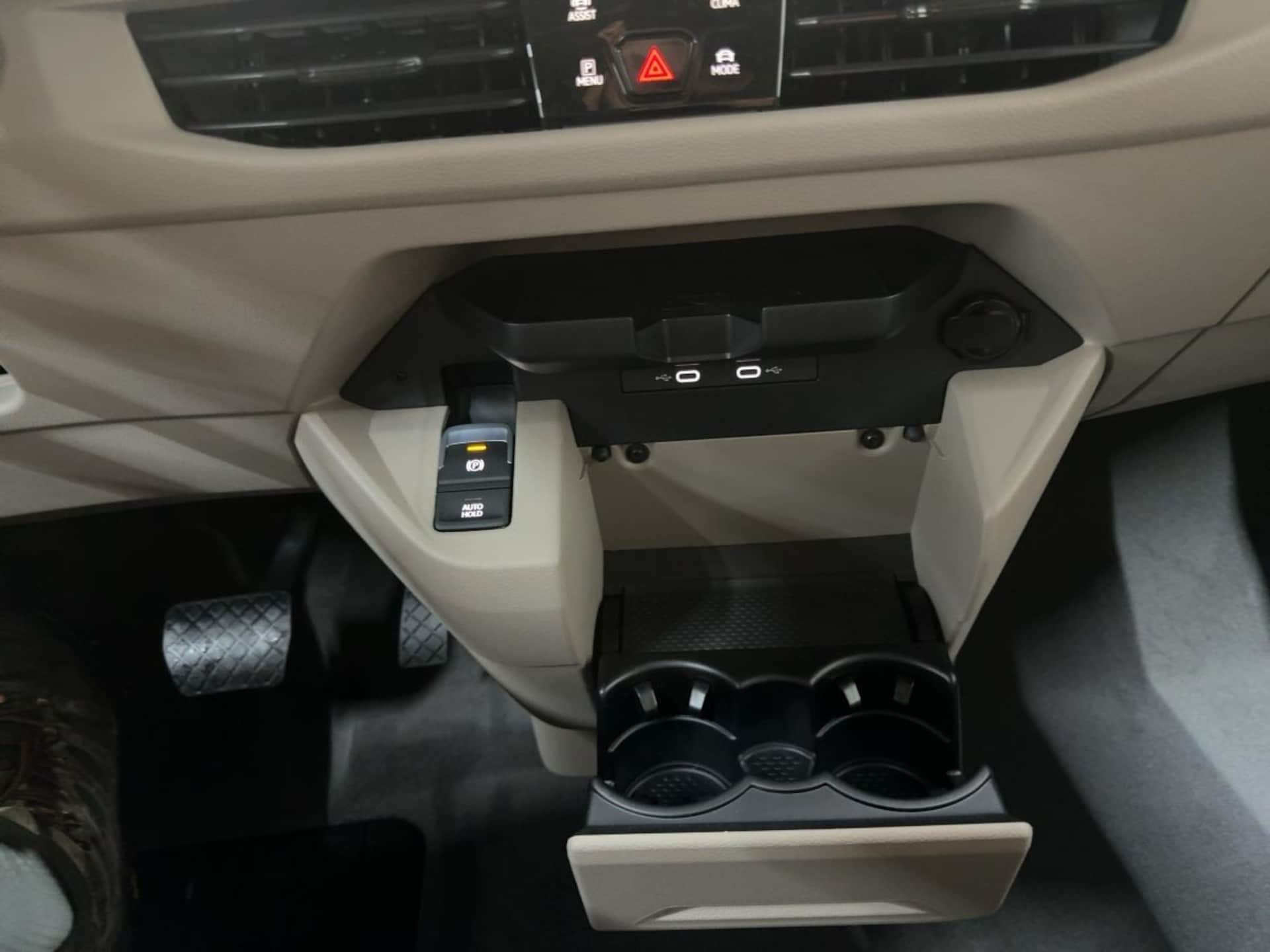Volkswagen California Beach Camper