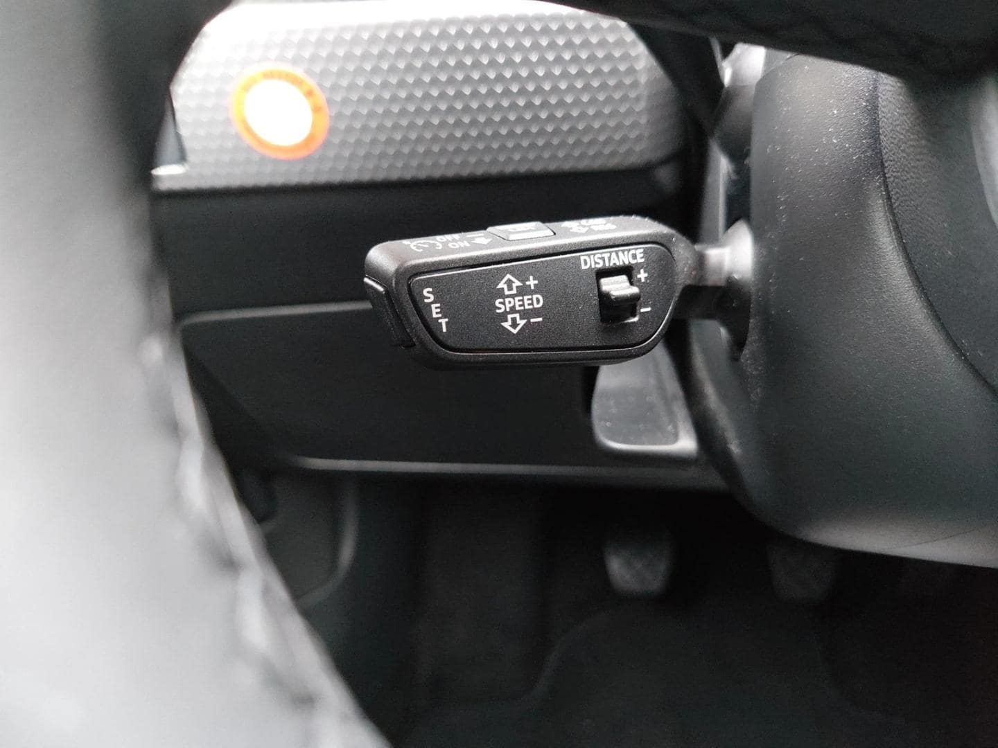 Bild über Audi A1 allstreet 30 TFSI Schaltgetriebe - für weitere Informationen kontaktieren Sie den Audi Partner