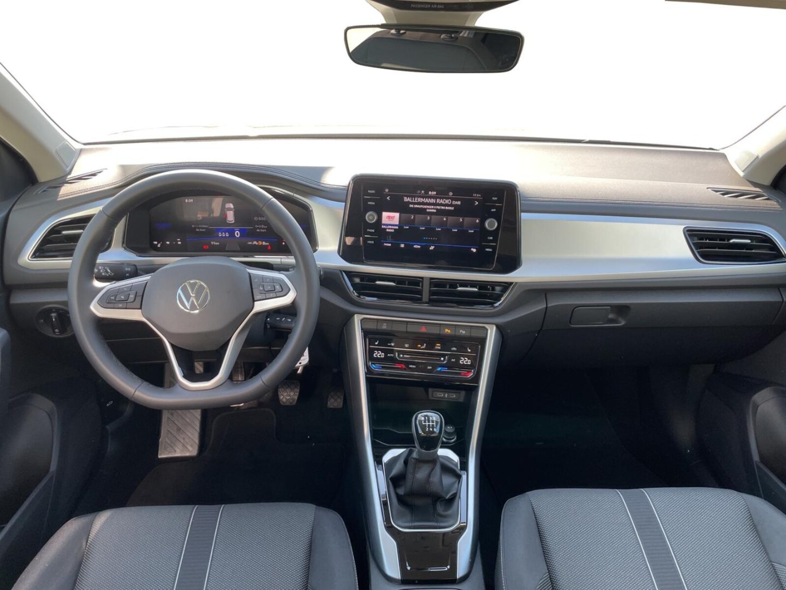 Volkswagen T-Roc – Bild 11