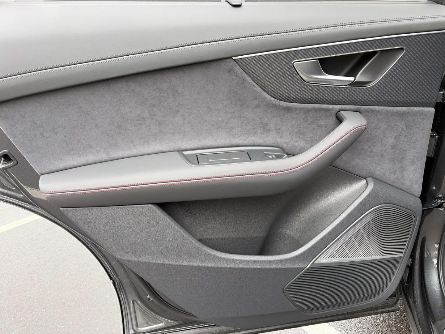 2026 Audi SQ7 Prestige - Photo 12