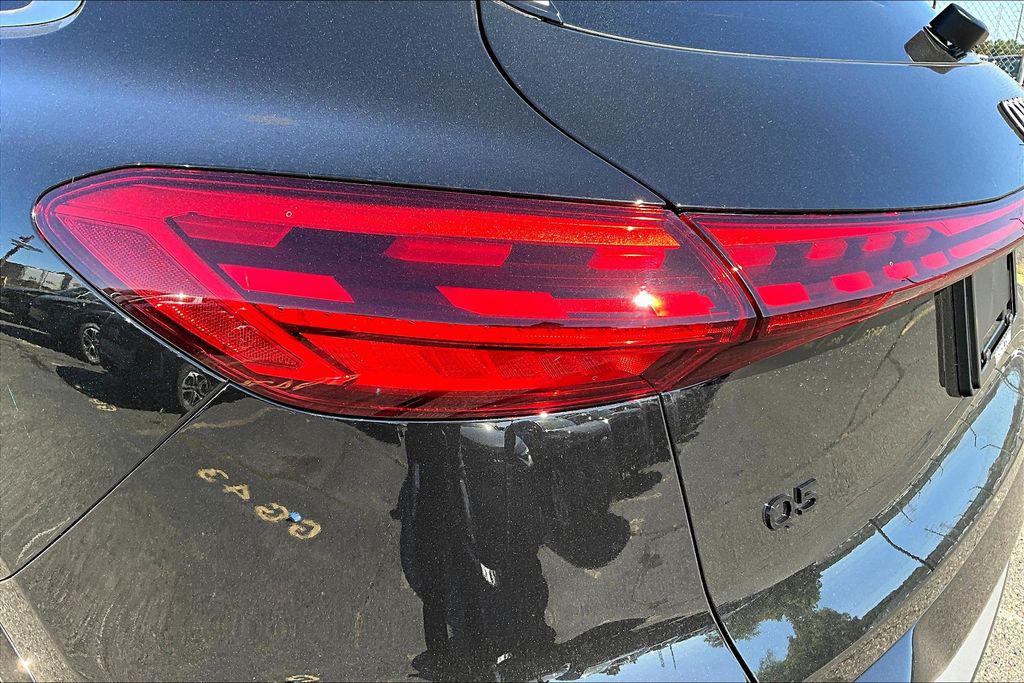 2025 Audi Q5 Premium Plus - Photo 9