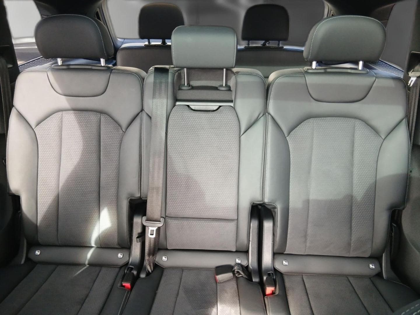Bild über Audi Q7 SUV S line business TFSI quattro 250 kW tiptronic - für weitere Informationen kontaktieren Sie den Audi Partner