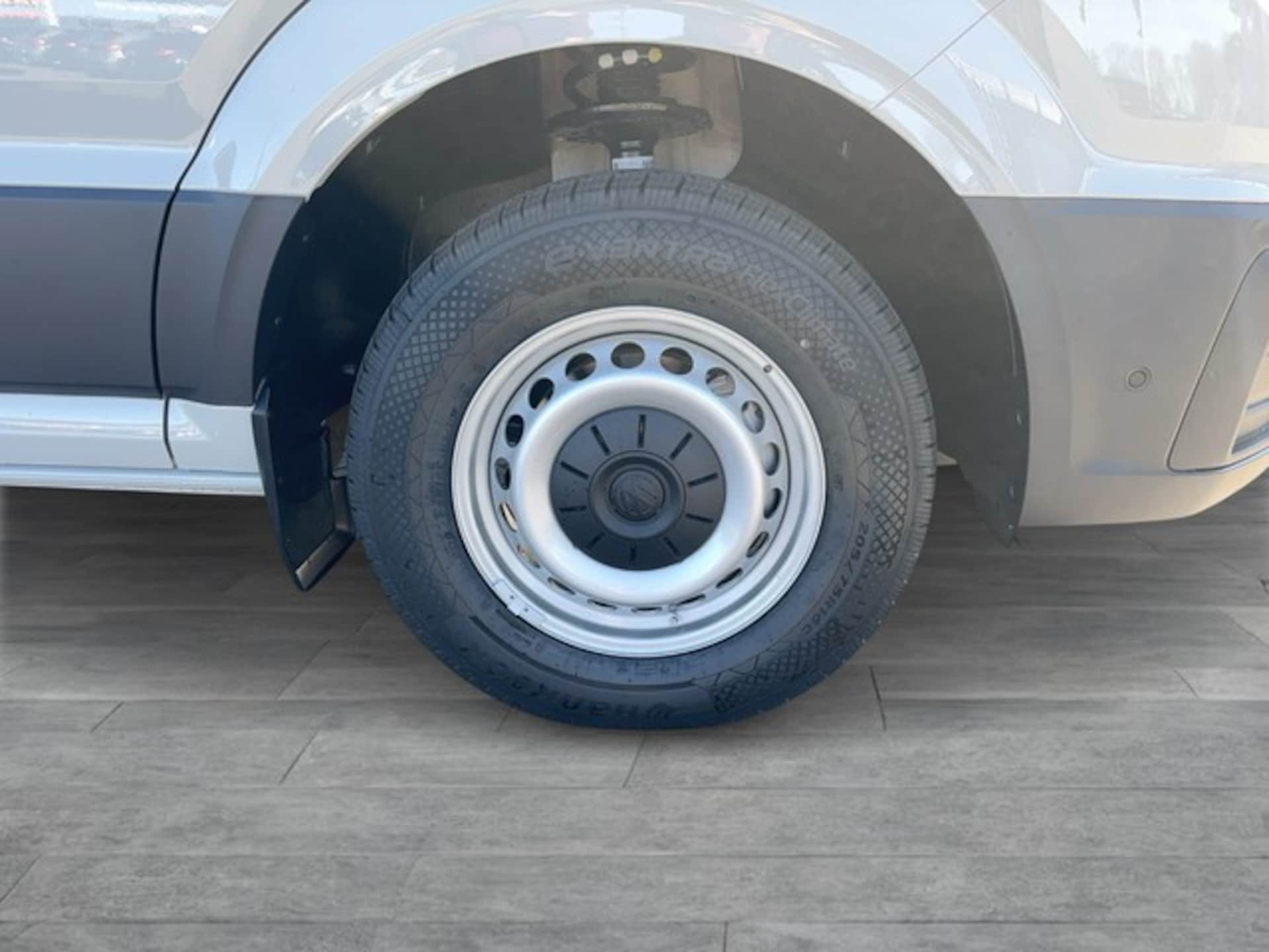 Volkswagen Crafter Kasten mittlerer Radstand