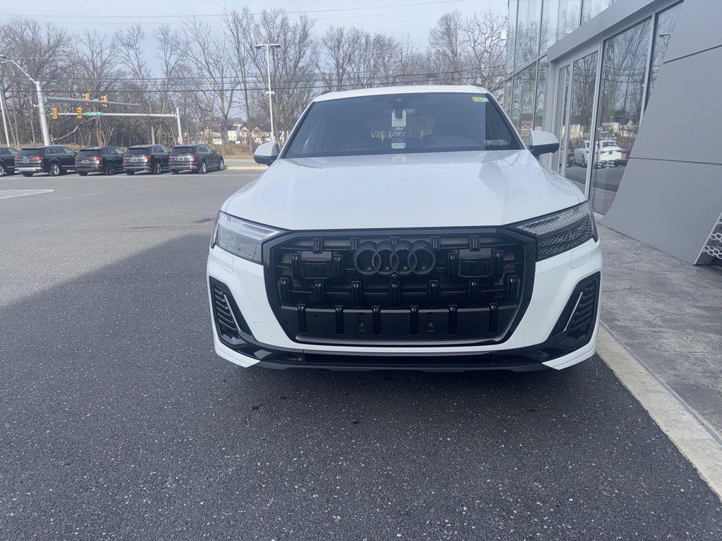 2026 Audi Q7 Premium Plus - Photo 5