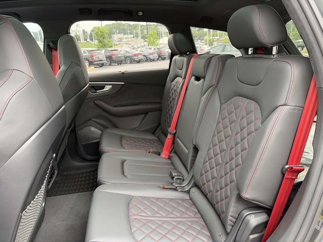 2026 Audi SQ7 Prestige - Photo 13