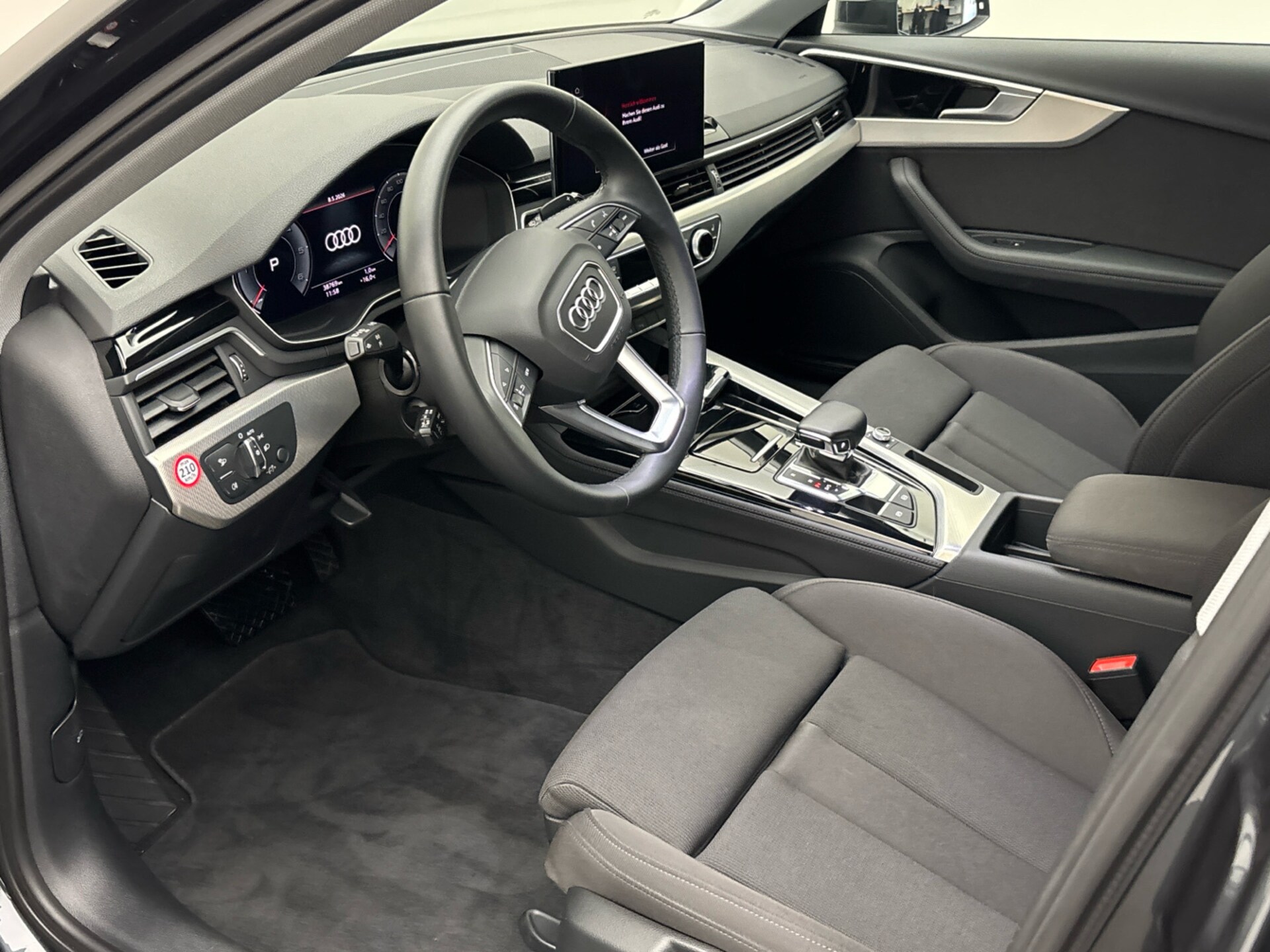 Audi A4 Avant Advanced