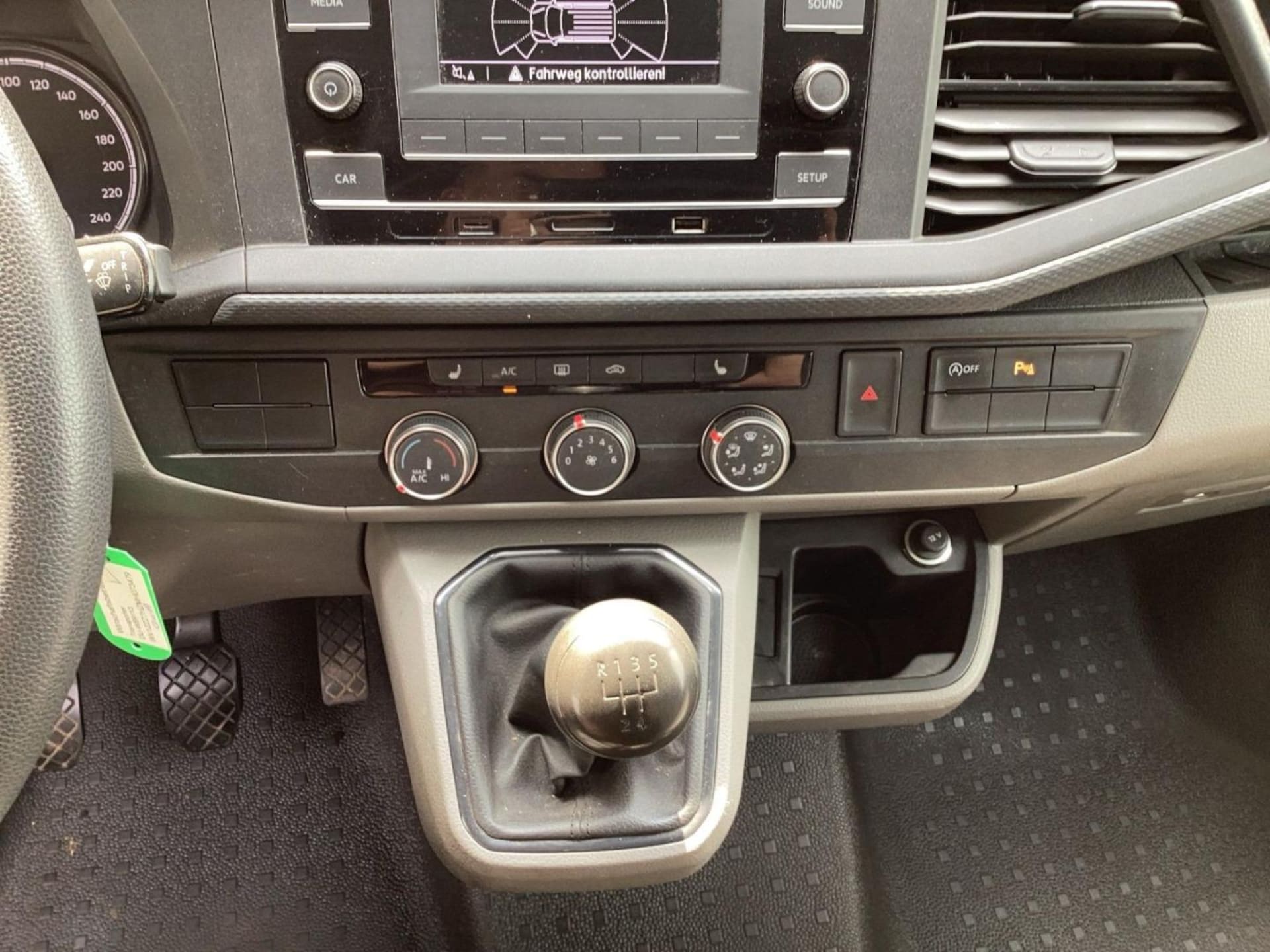 Volkswagen T6.1 Transporter Kasten langer Radstand