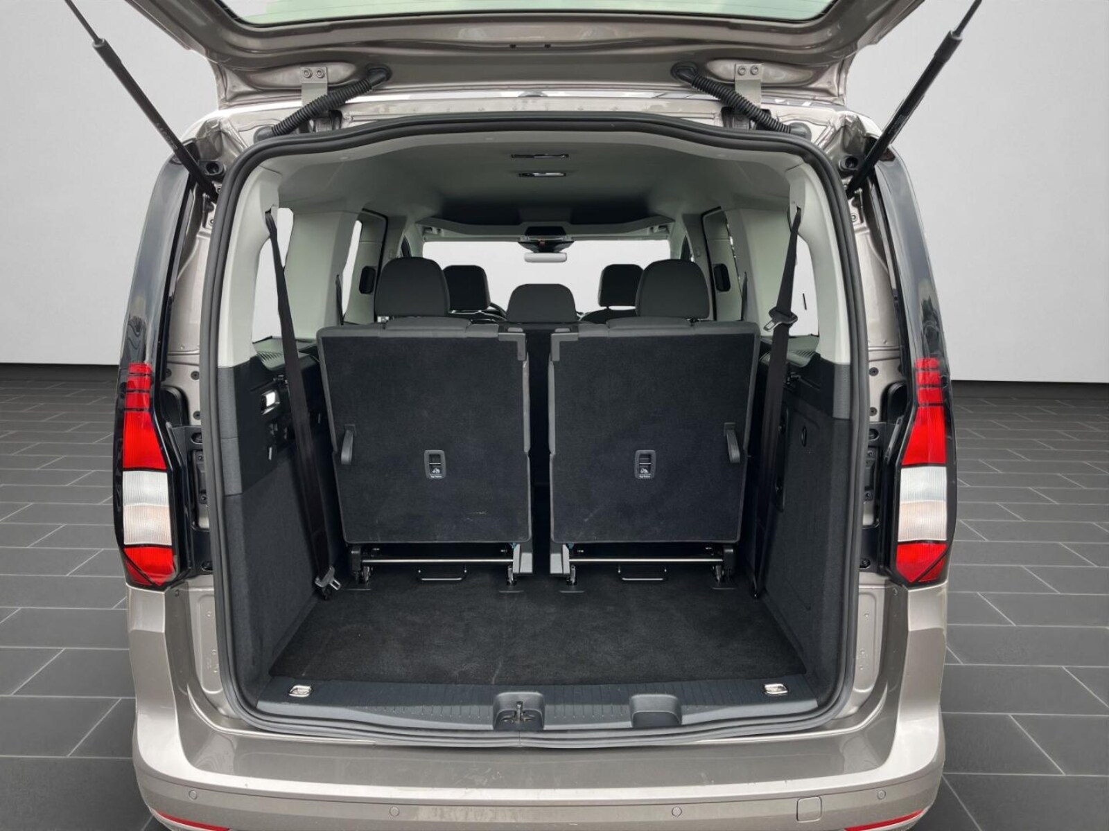 Volkswagen Caddy Maxi – Bild 15