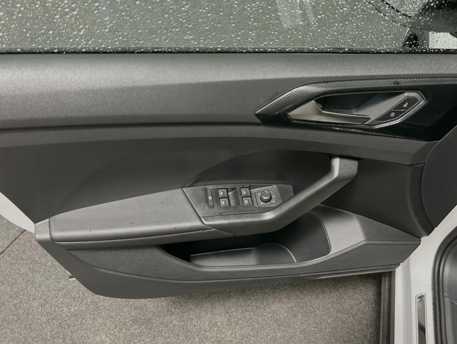 Volkswagen T-Cross – Bild 13