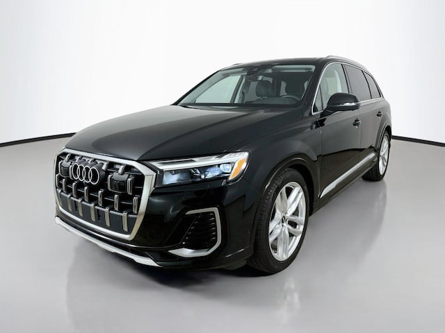 Photo of 2025 Audi Q7