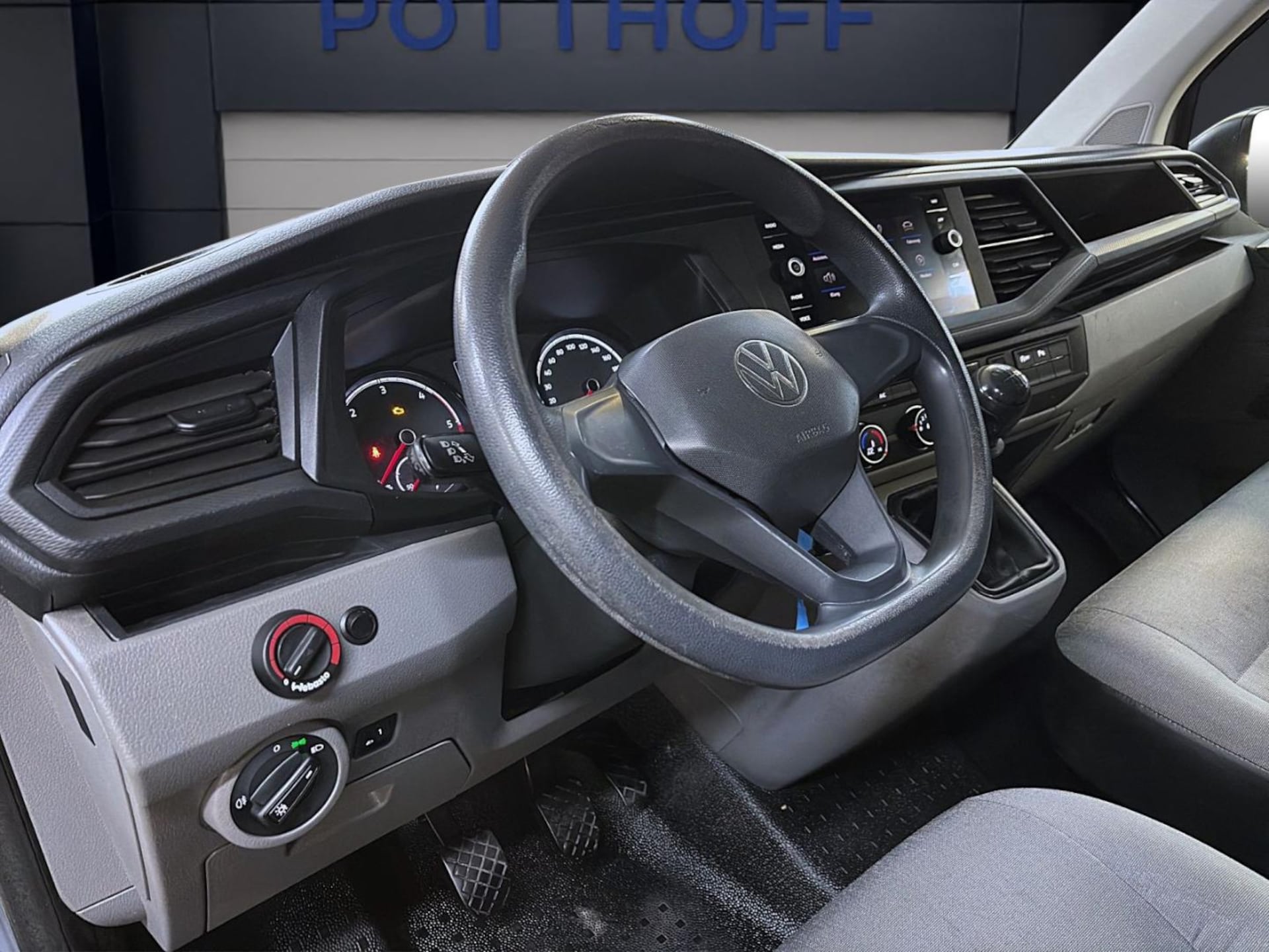 Volkswagen T6.1 Transporter Kasten langer Radstand