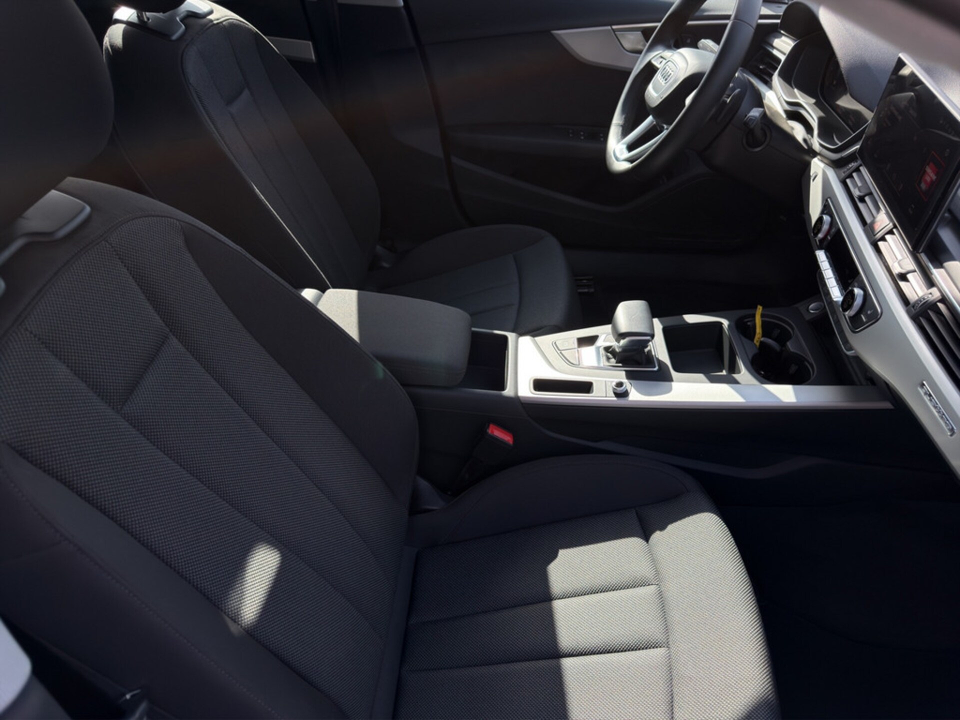 Audi A4 Avant S line