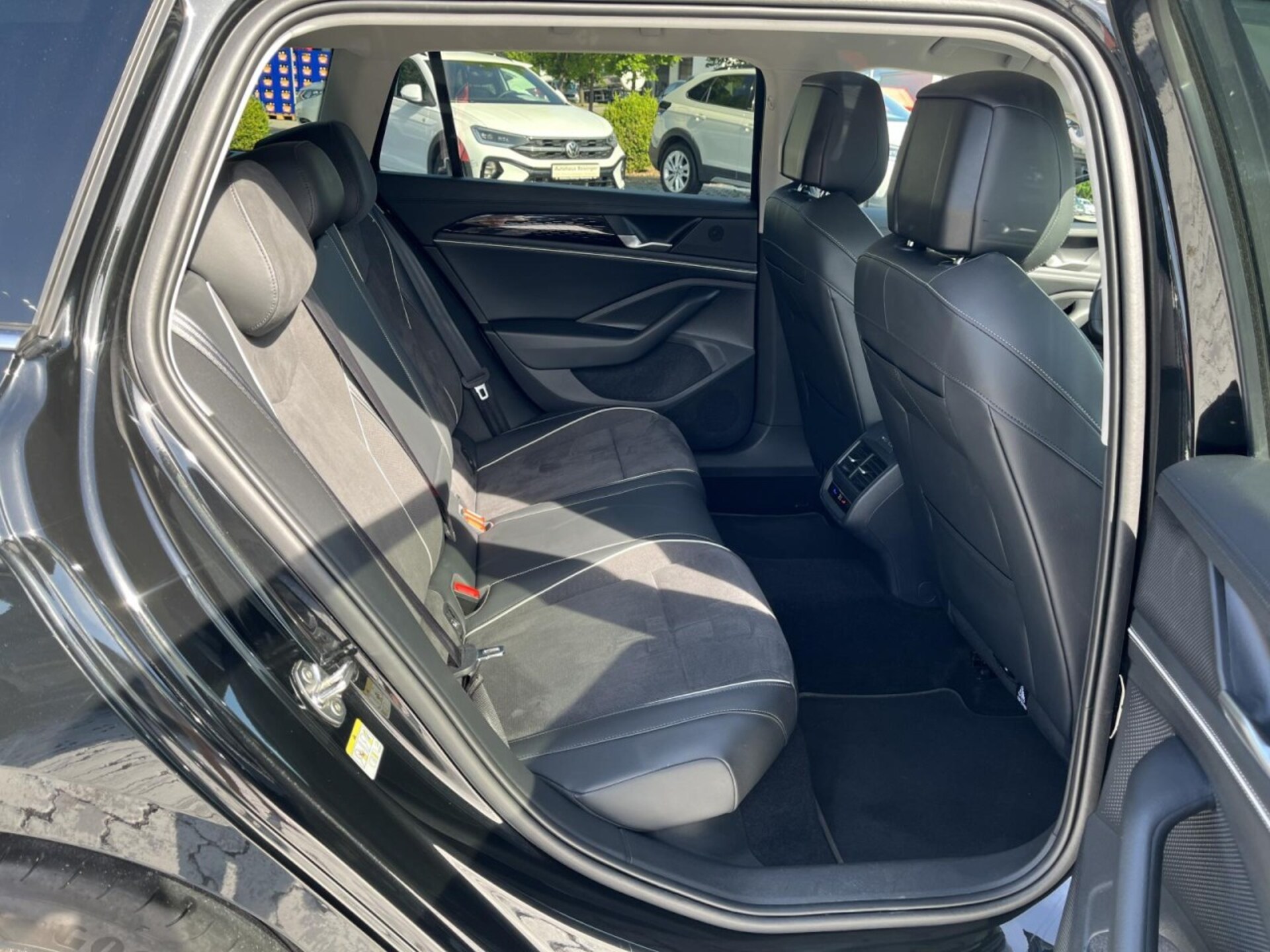 Volkswagen Passat Business