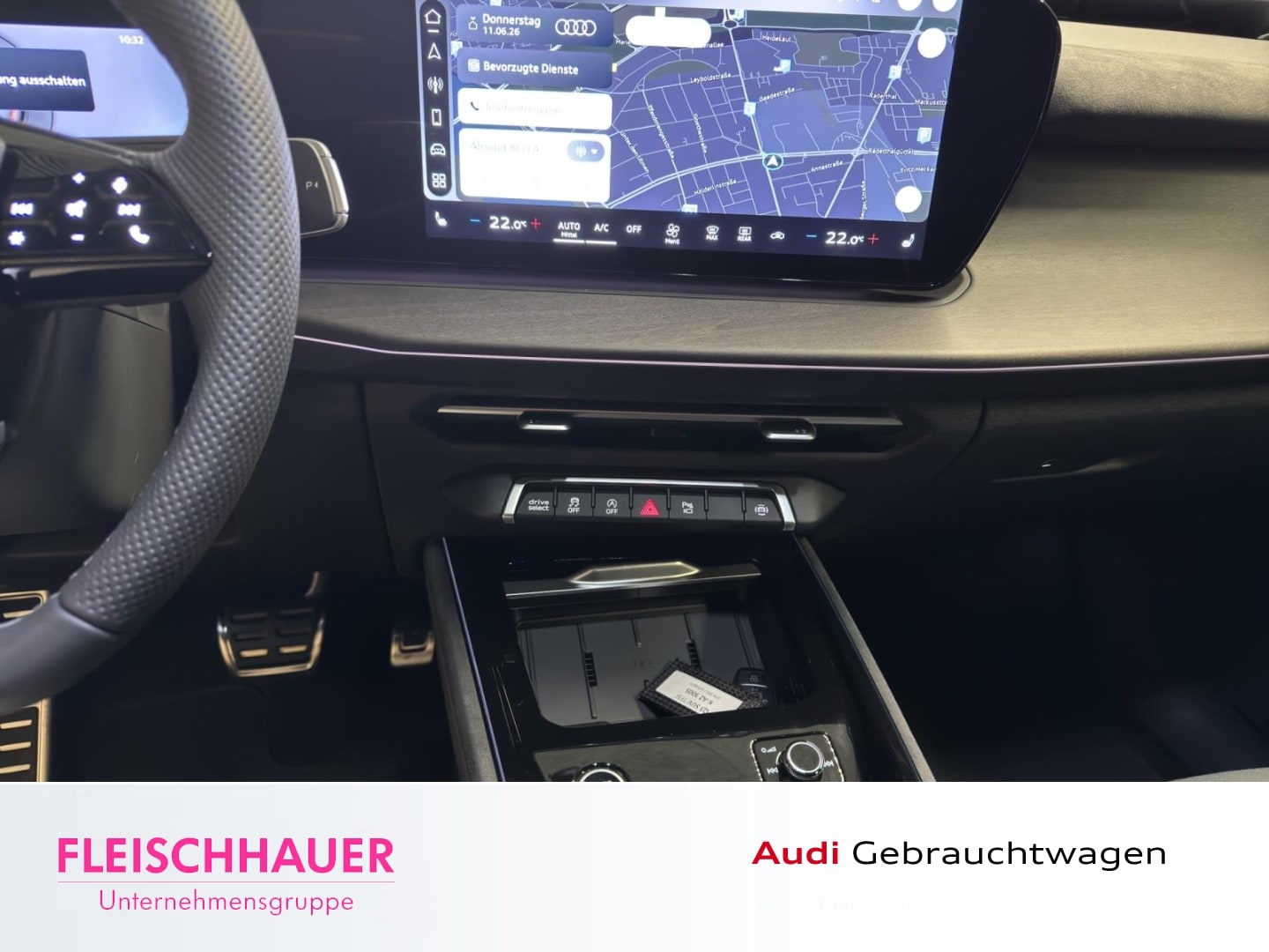 Bild über Audi Q3 SUV TFSI 110 kW S tronic - für weitere Informationen kontaktieren Sie den Audi Partner