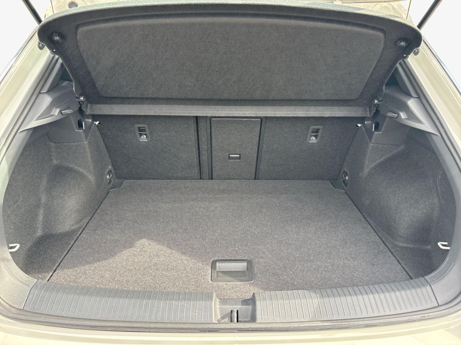 Volkswagen T-Roc – Bild 9