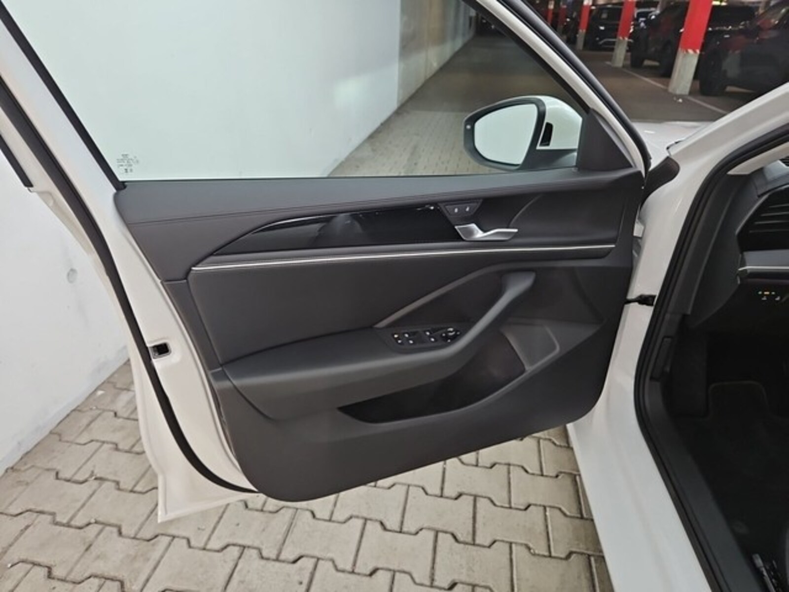 Volkswagen Passat – Bild 6