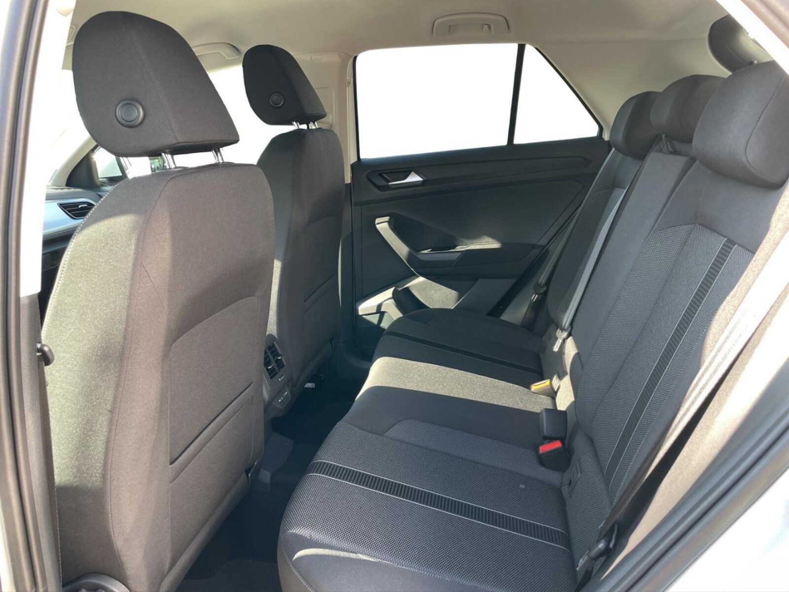 Volkswagen T-Roc – Bild 14