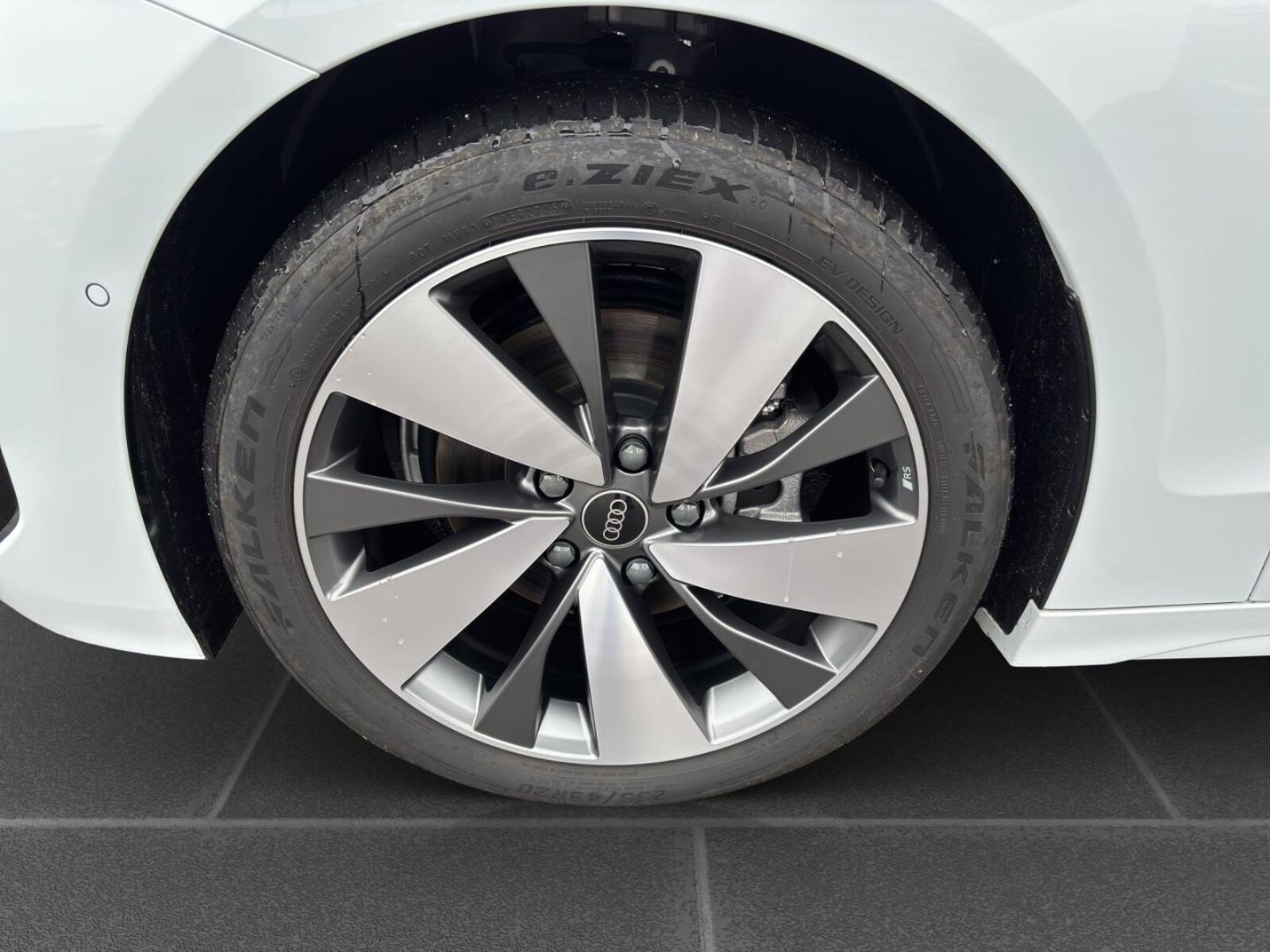 Audi A6 Avant e-tron – Bild 8