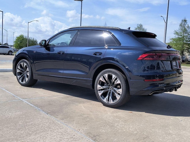2026 Audi Q8