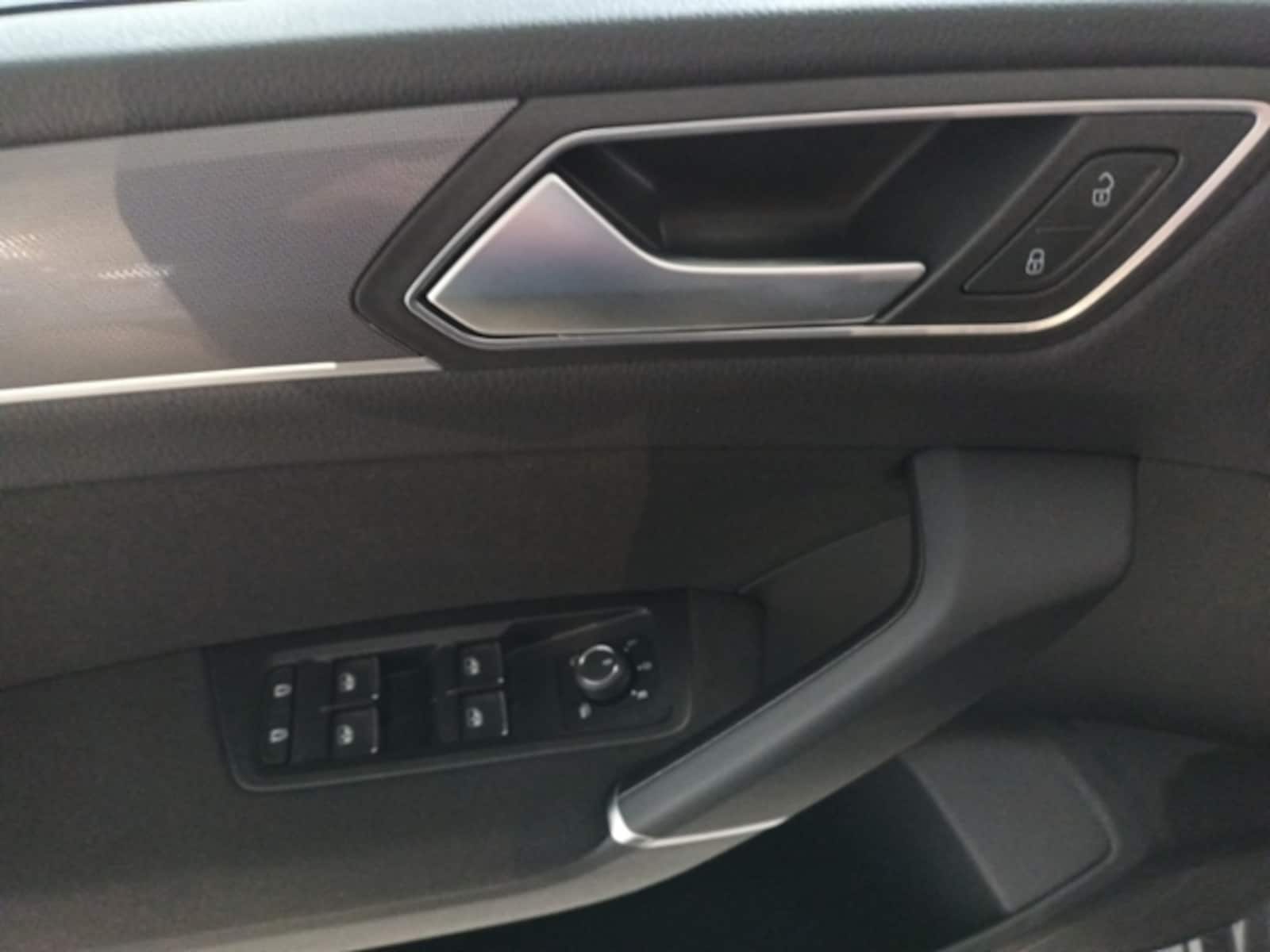 Volkswagen Touran – Bild 11