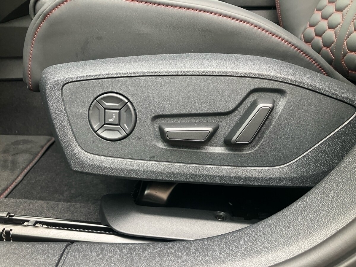 Image about Audi RS 3 Sportback TFSI quattro S tronic
