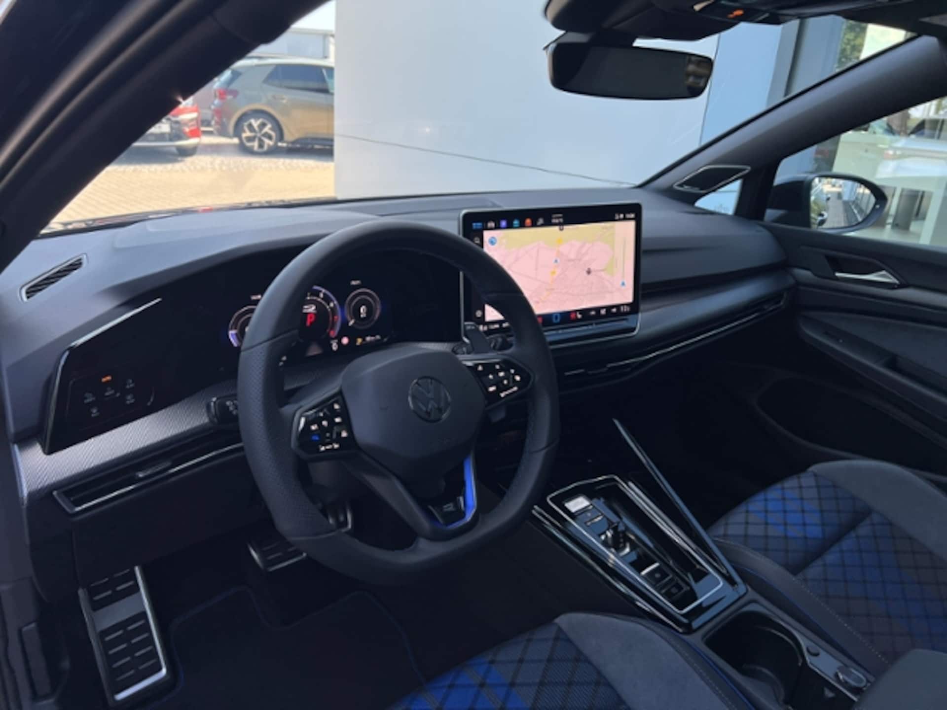 Volkswagen Golf R