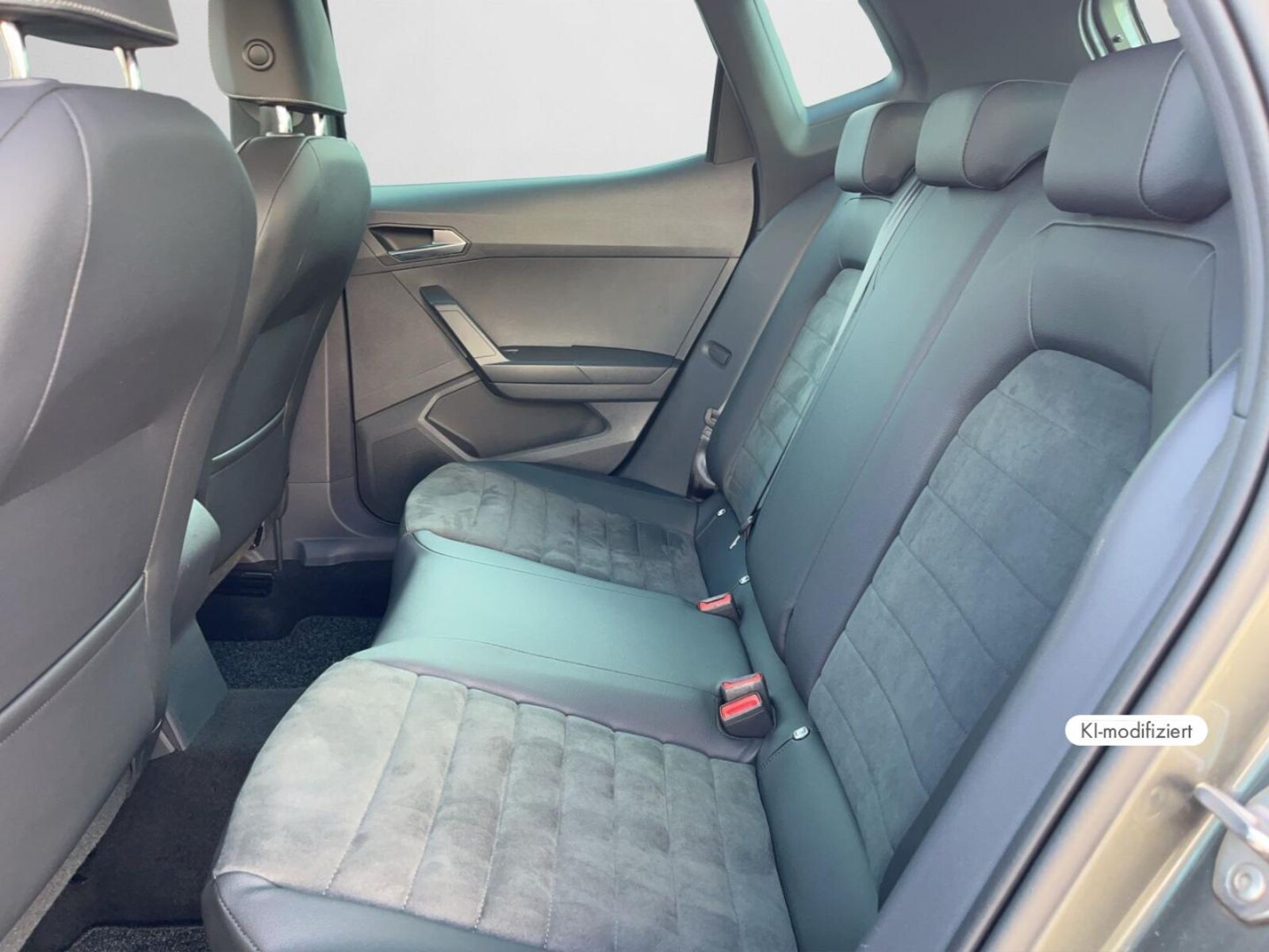 SEAT Arona – Bild 14