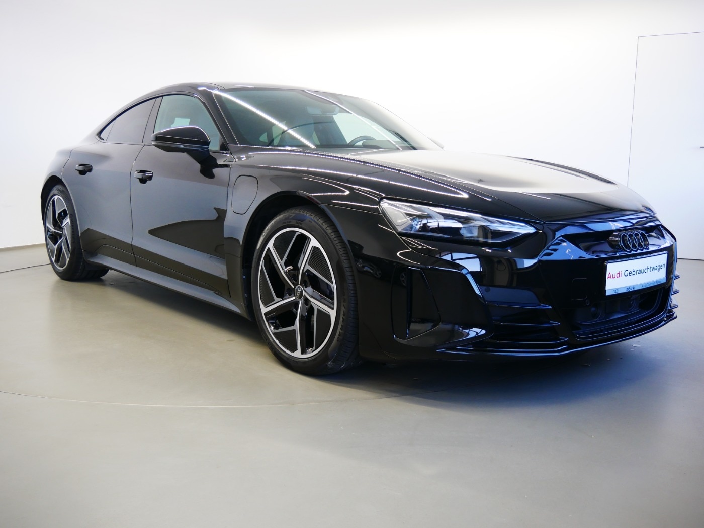 Image about Audi e-tron GT e-tron quattro