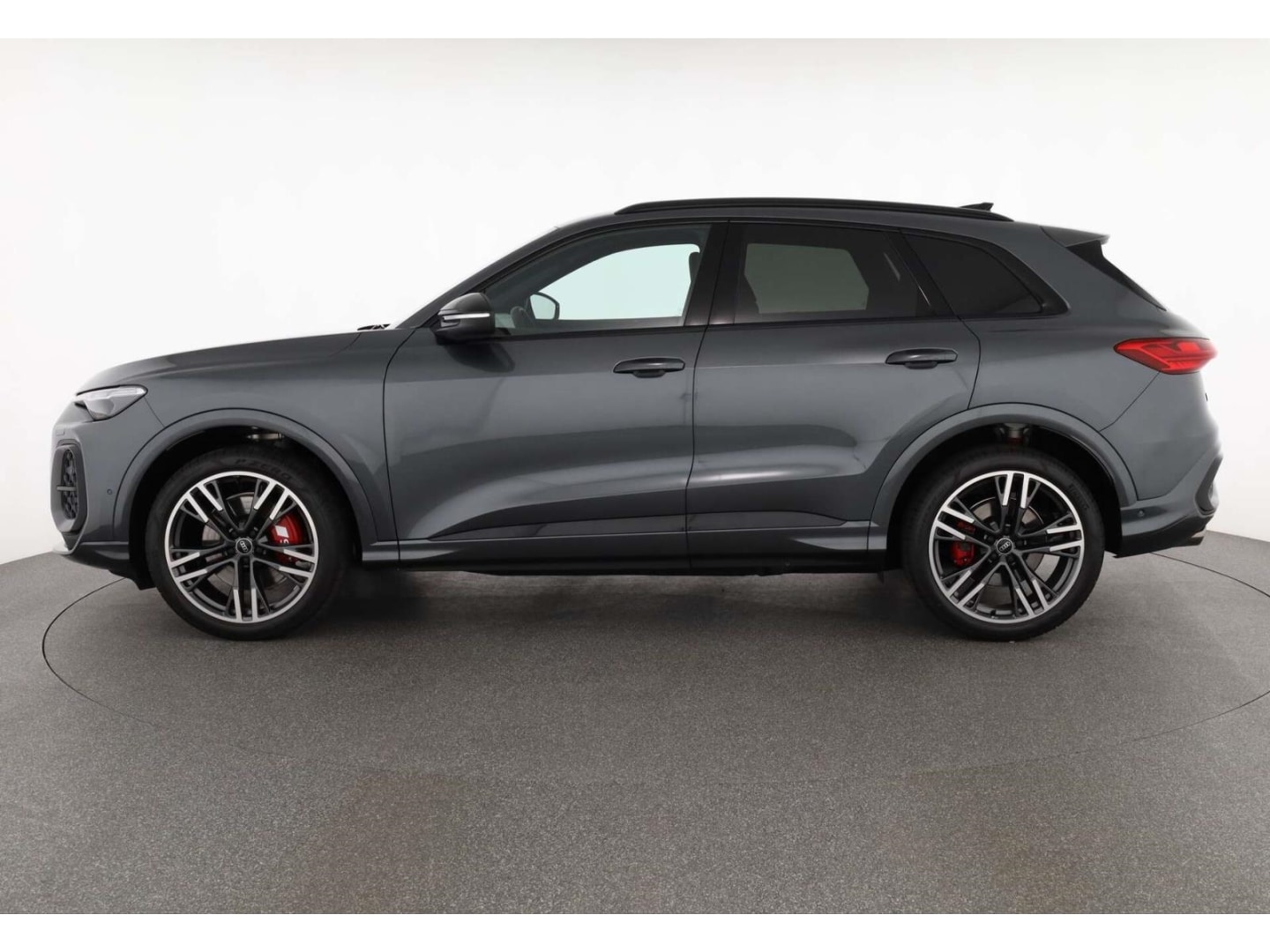 Bild über Audi SQ5 SUV TFSI 270 kW S tronic - für weitere Informationen kontaktieren Sie den Audi Partner
