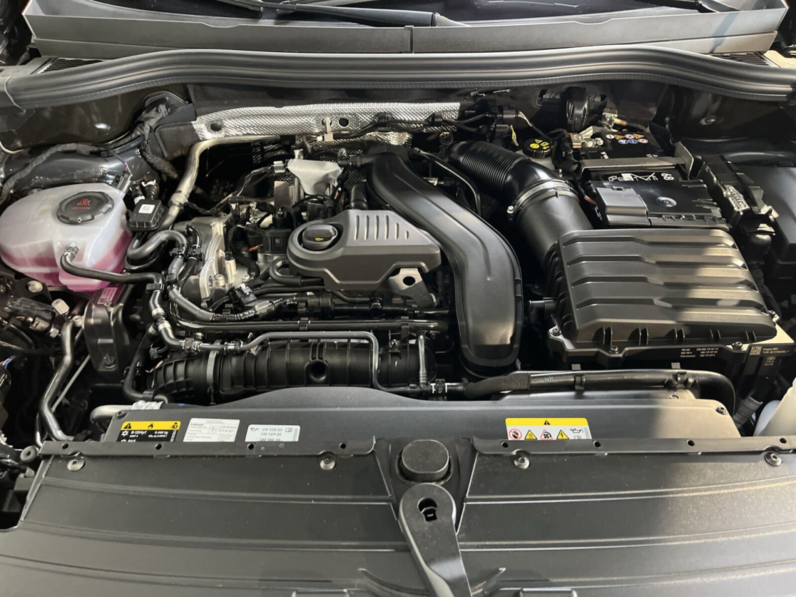 Volkswagen Tiguan – Bild 15