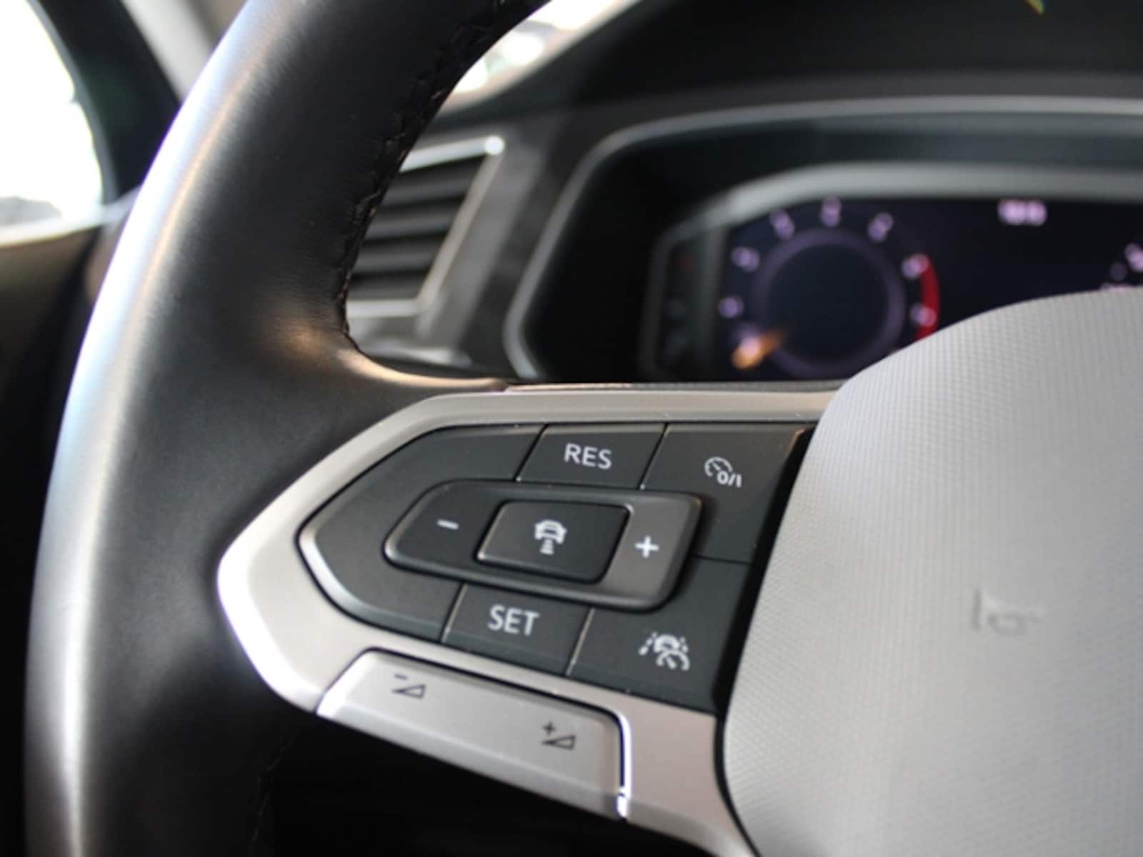 Volkswagen Tiguan Allspace – Bild 10