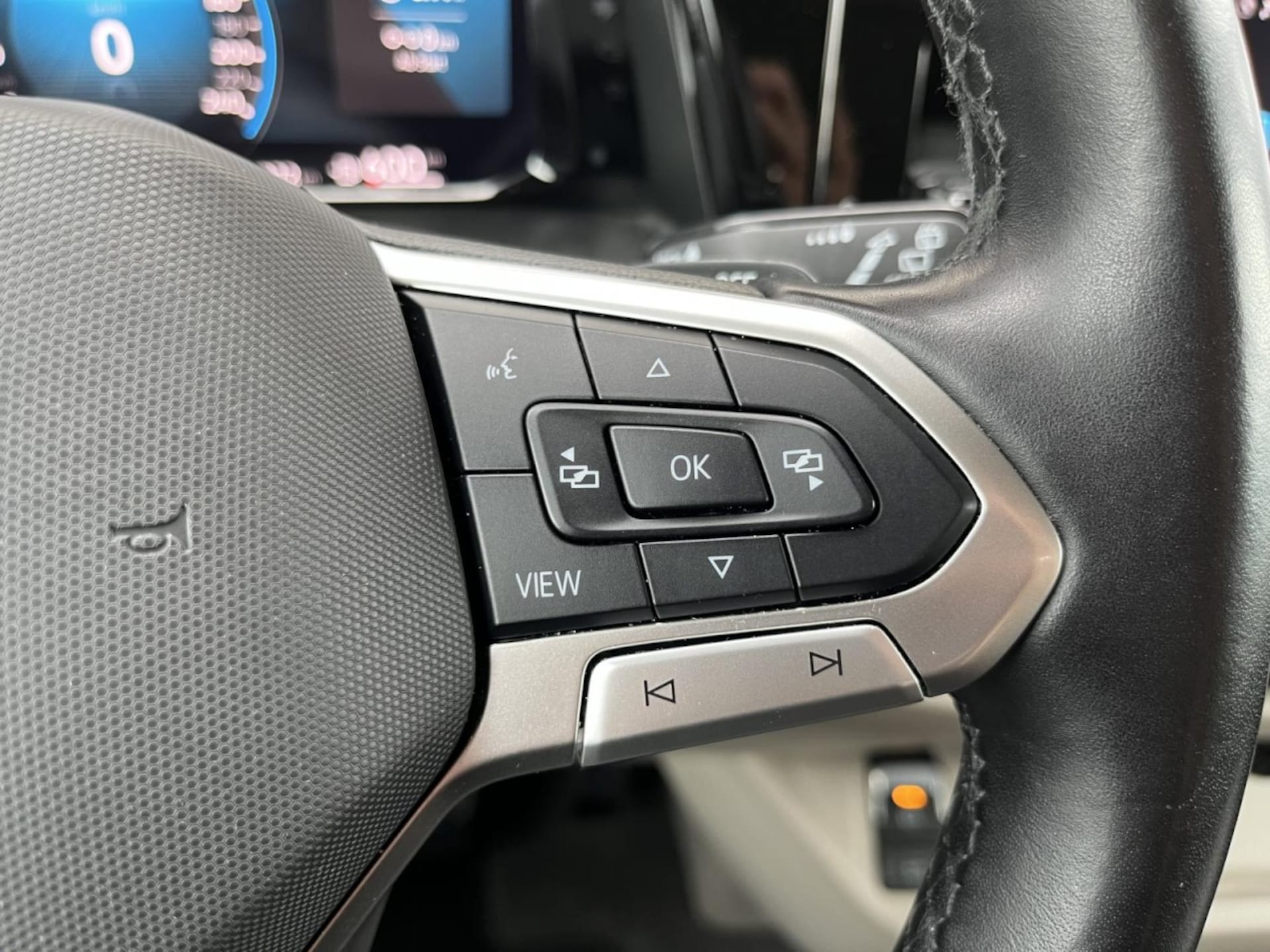 Volkswagen Multivan Basis-Modell