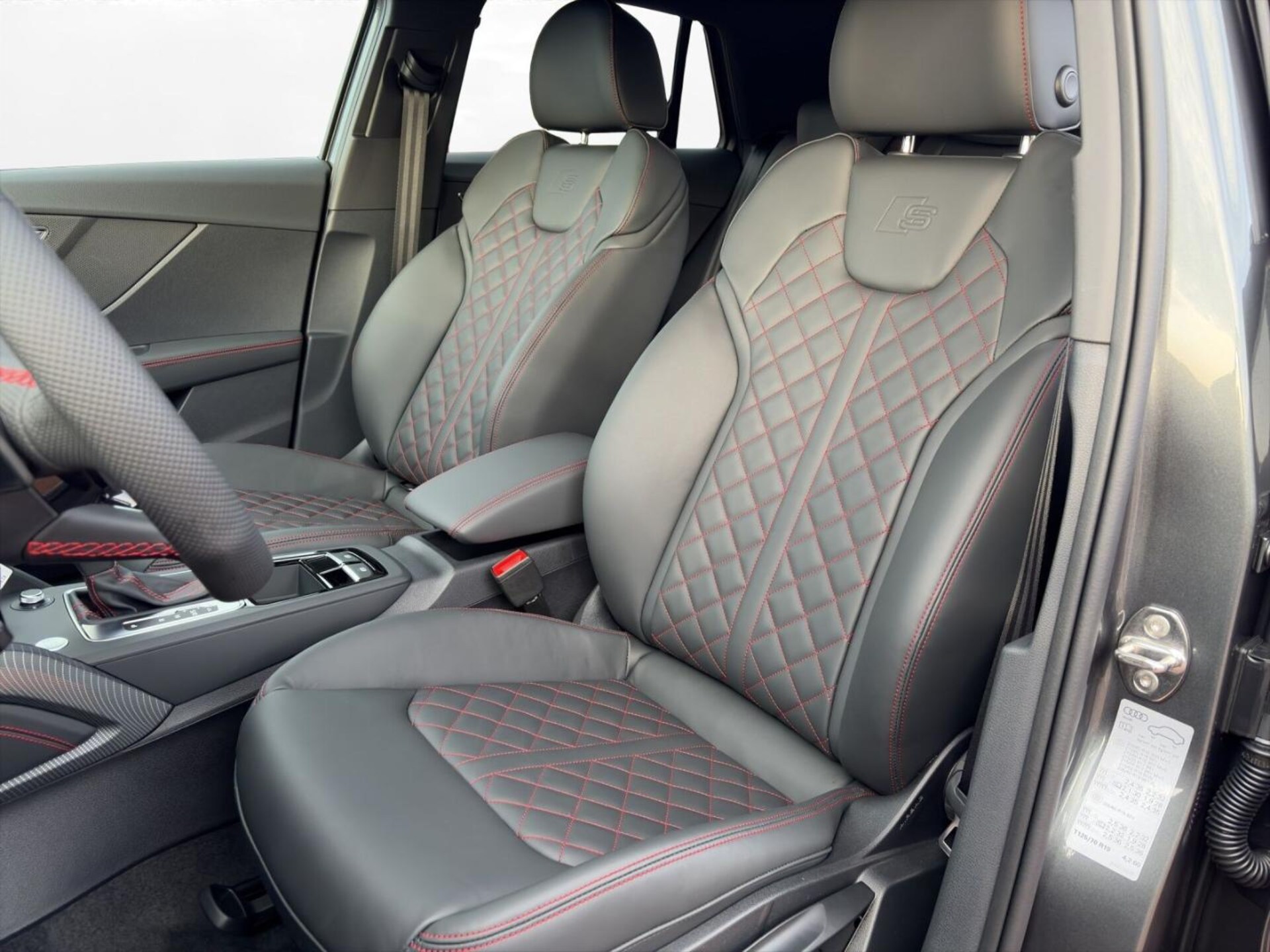 Audi Q2 S line