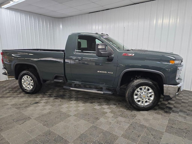2025 Chevrolet Silverado