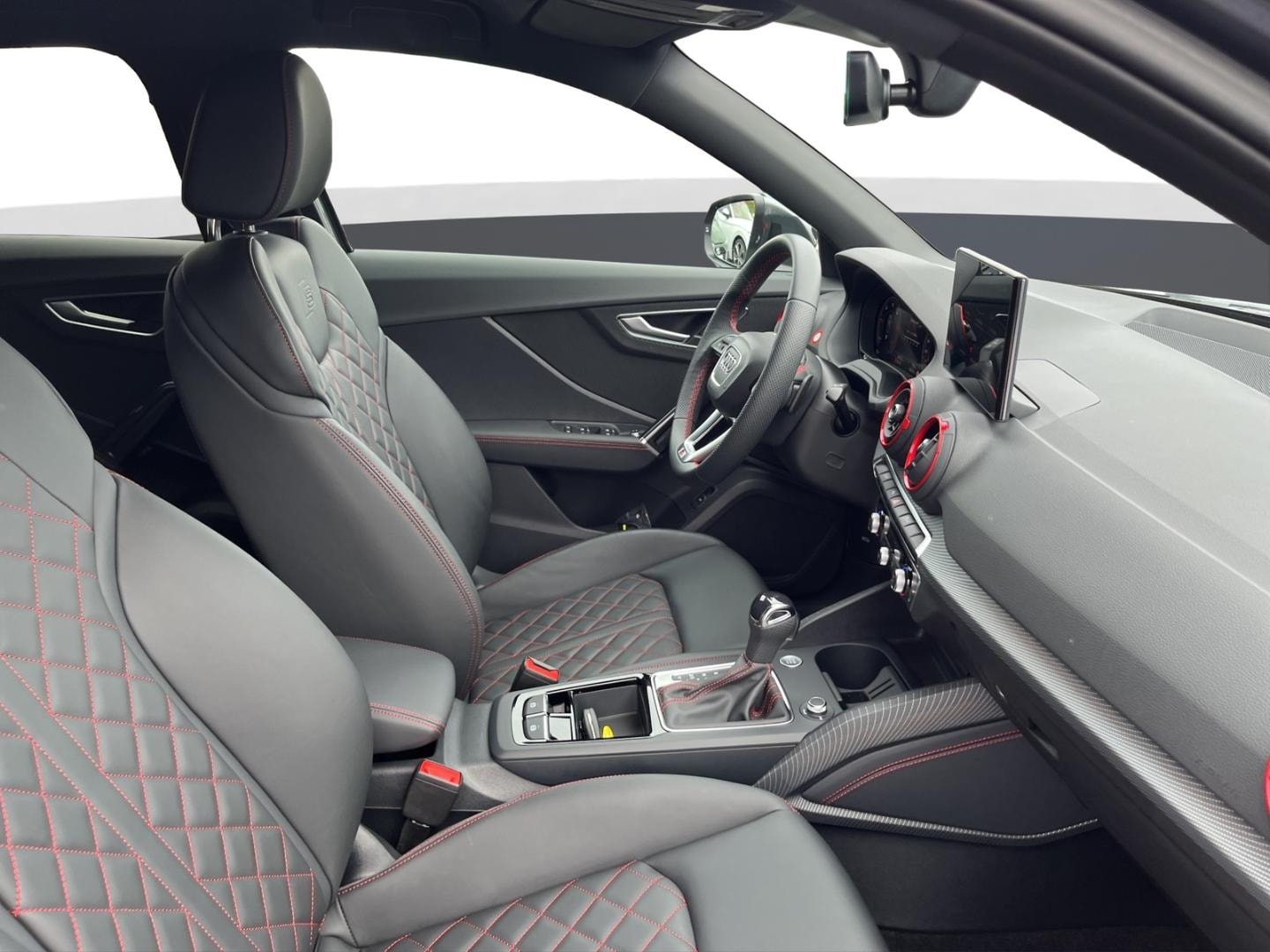 Bild über Audi Q2 S line 35 TDI S tronic - für weitere Informationen kontaktieren Sie den Audi Partner