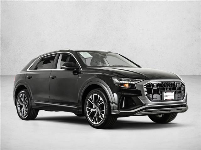 2023 Audi Q8