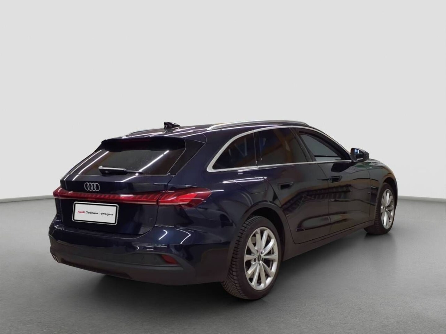Bild über Audi A5 Avant TDI 150 kW S tronic - für weitere Informationen kontaktieren Sie den Audi Partner