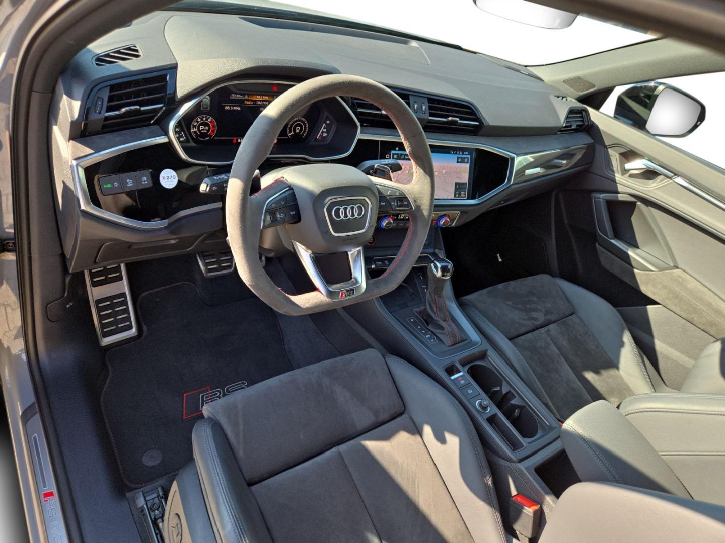 Image about Audi RS Q3 Sportback TFSI quattro S tronic