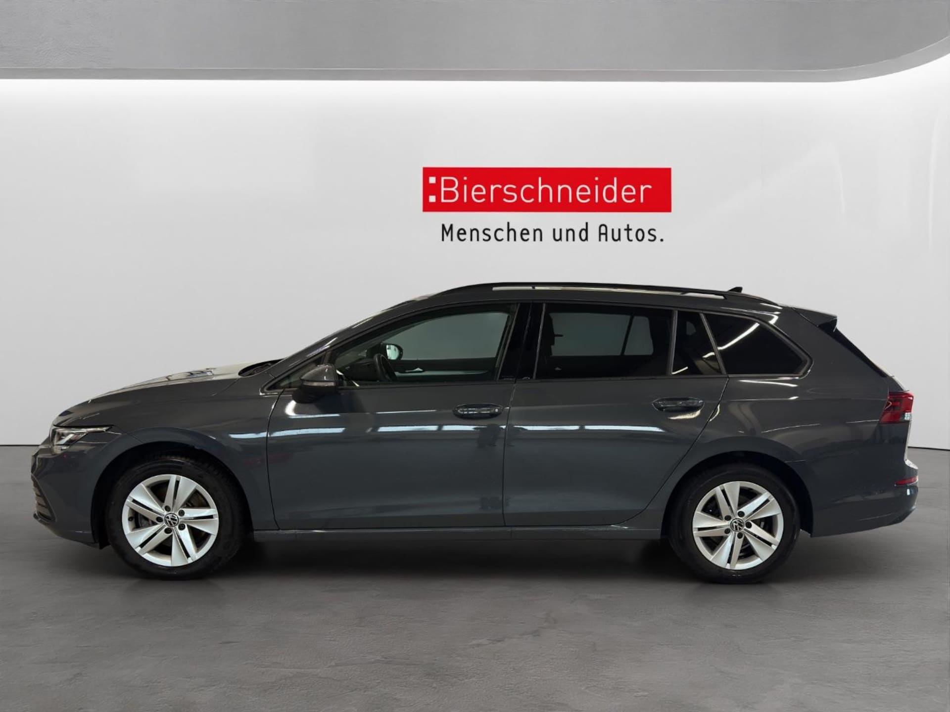 Volkswagen Golf Variant Life