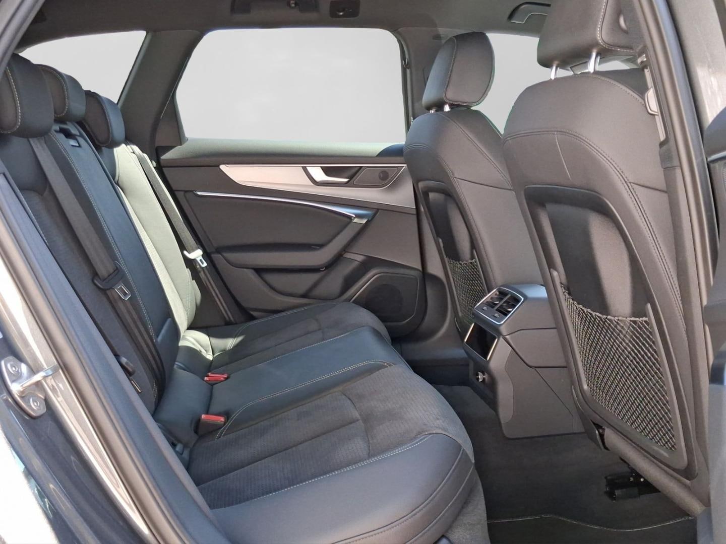 Bild über Audi S6 Avant TDI quattro tiptronic - für weitere Informationen kontaktieren Sie den Audi Partner