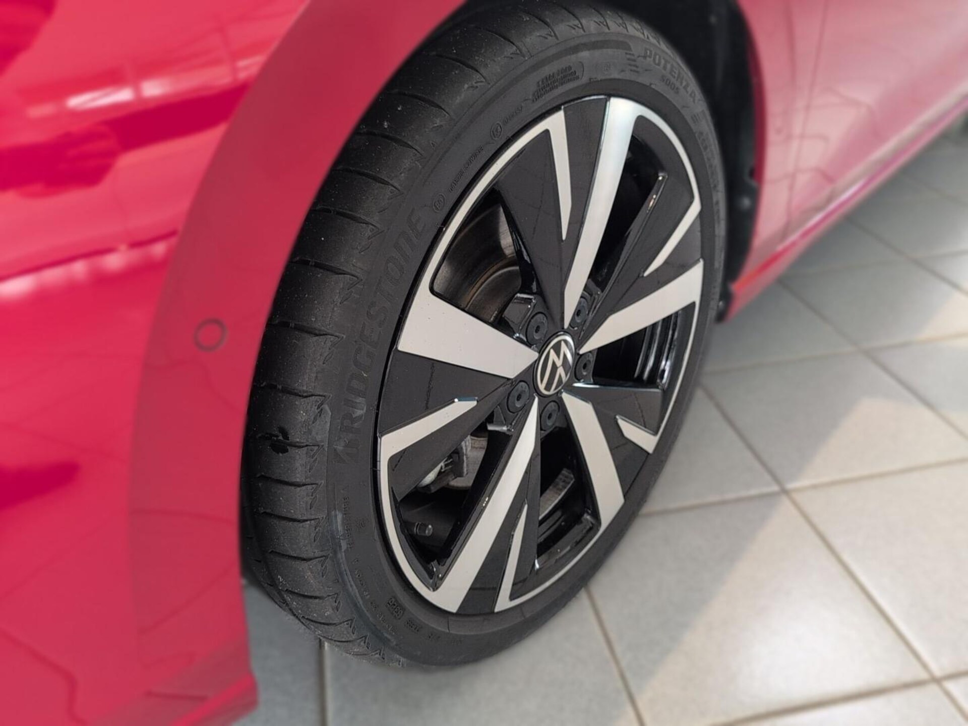 Volkswagen Golf Style