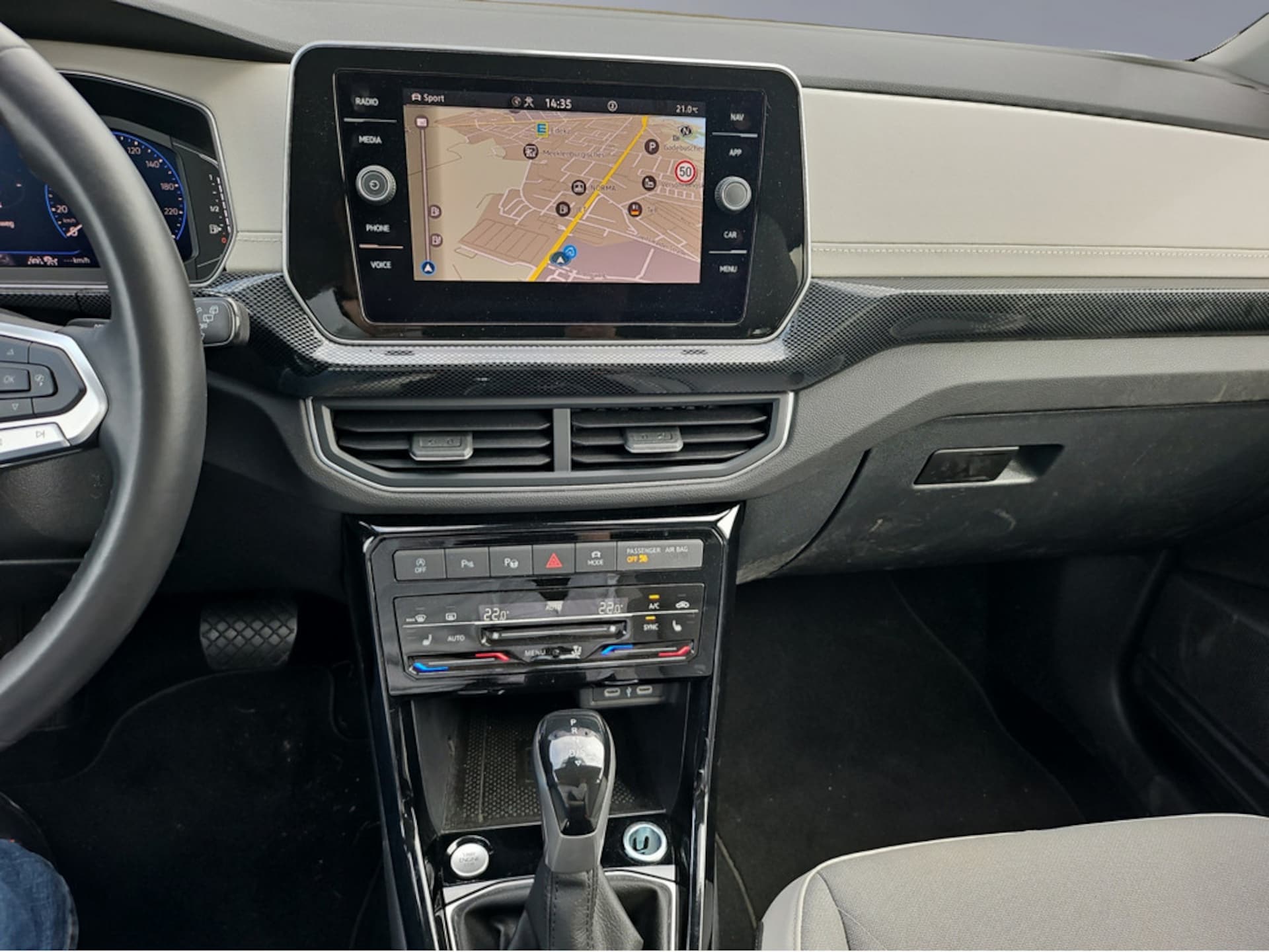 Volkswagen T-Cross Style