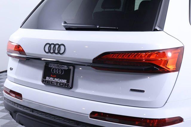 2026 Audi Q7 Premium Plus - Photo 11