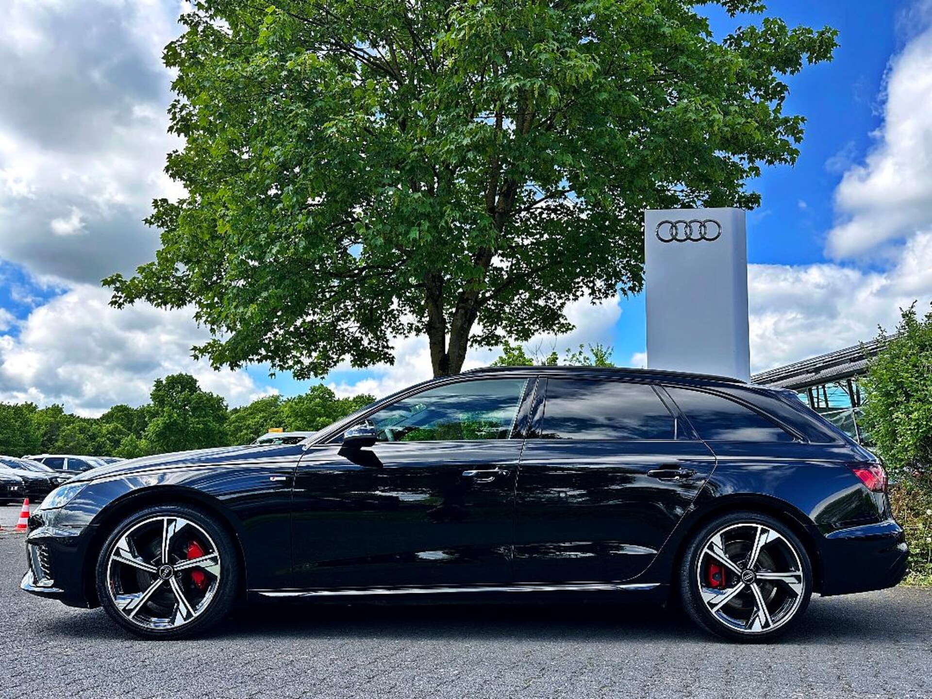 Audi A4 Avant S line