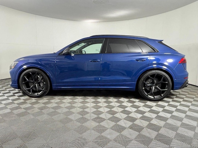 2026 Audi RS Q8 SUV performance