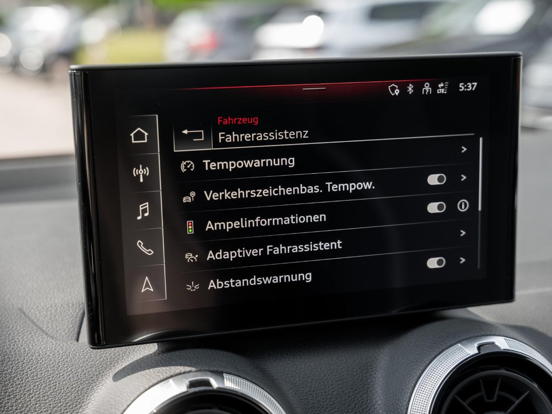 Audi Q2 S line
